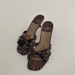 Stuart weitzman sandals heels